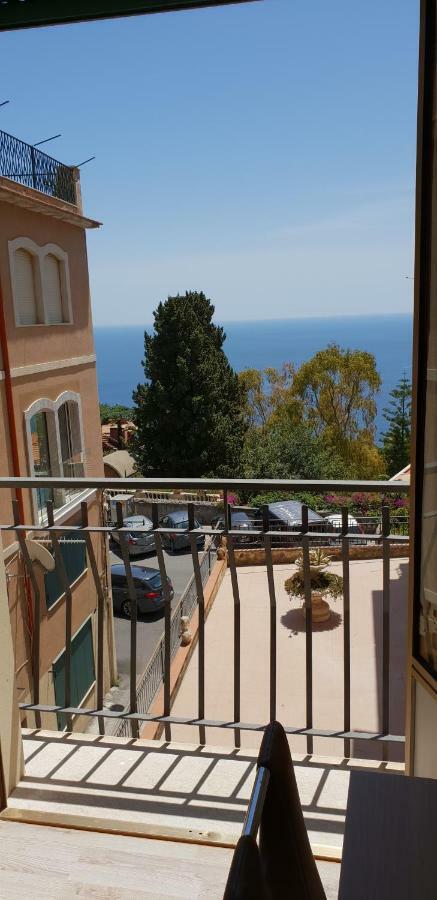 Bella Taormina Bed & Breakfast Exterior foto
